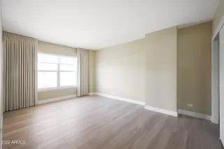 Photo #3: 6412968 Listing