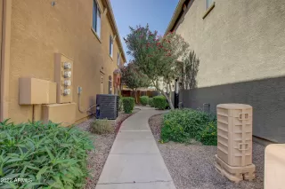 Photo #1: 6413019 Listing 