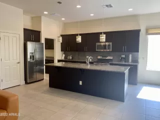 Photo #2: 6413238 Listing 