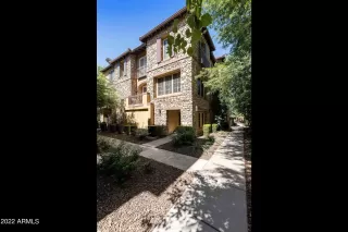 Photo #1: 6413242 Listing