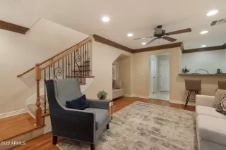 Photo #4: 6413242 Listing