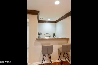 Photo #6: 6413242 Listing