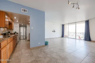 Photo #1: 6413340 Listing