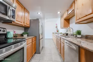 Photo #3: 6413340 Listing