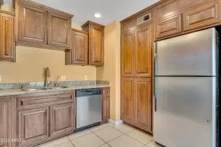 Photo #1: 6413476 Listing 