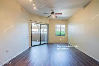 Photo #4: 6413481 Listing