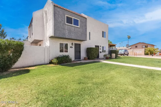 MLS: 6413538 Condo For Sale