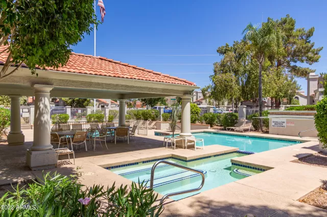 MLS: 6413586 Condo For Sale