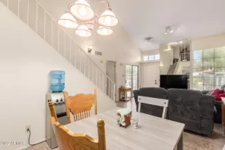 Photo #6: 6413586 Listing