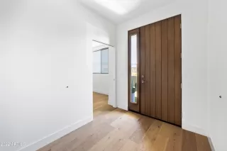 Photo #3: 6413603 Listing 