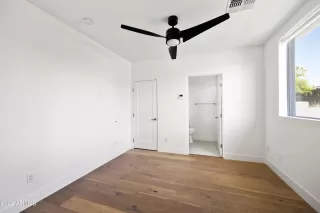 Photo #4: 6413603 Listing 