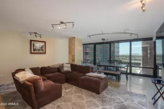 Photo #3: 6413605 Listing
