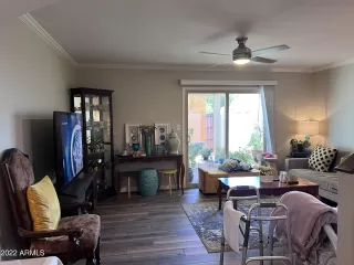 Photo #3: 6413695 Listing