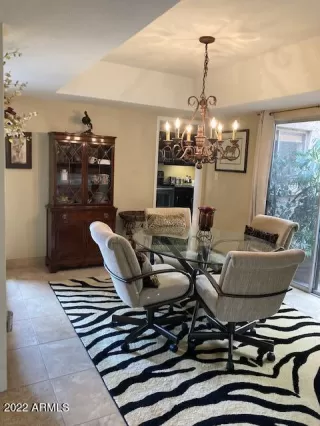 Photo #4: 6413730 Listing