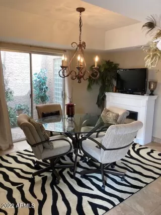 Photo #5: 6413730 Listing