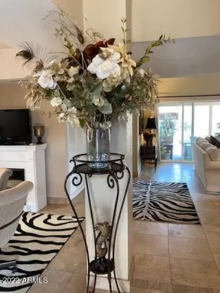 Photo #6: 6413730 Listing