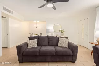 Photo #4: 6413775 Listing 