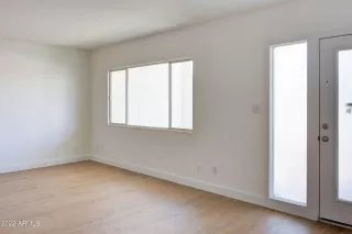 Photo #2: 6413876 Listing