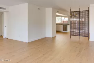 Photo #3: 6413876 Listing