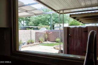 Photo #5: 6413876 Listing