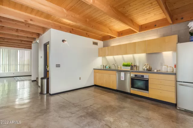 MLS: 6413896 Condo For Sale