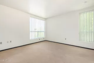 Photo #4: 6413896 Listing 