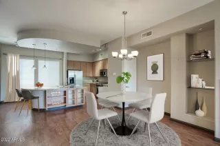 Photo #4: 6413911 Listing