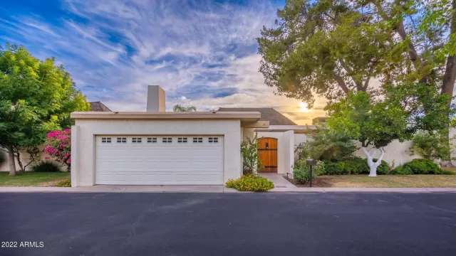 MLS: 6413951 Condo For Sale