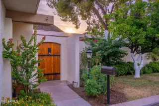 Photo #6: 6413951 Listing