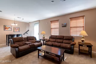 Photo #4: 6414020 Listing