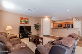 Photo #6: 6414020 Listing