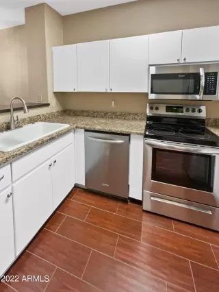 Photo #1: 6414071 Listing 