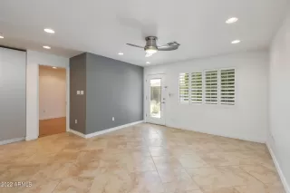 Photo #5: 6414083 Listing