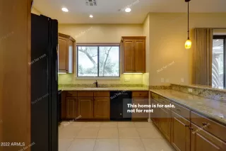 Photo #3: 6414103 Listing