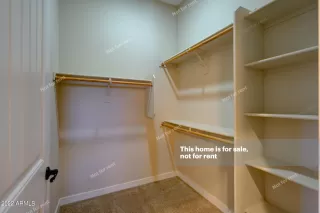 Photo #5: 6414103 Listing