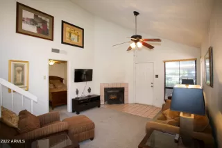 Photo #5: 6414297 Listing