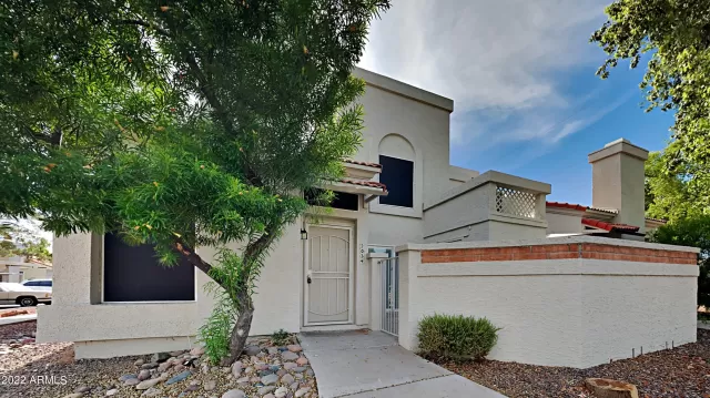 MLS: 6414313 Condo For Sale