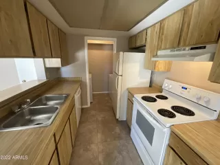 Photo #2: 6414339 Listing 