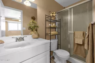 Photo #2: 6414370 Listing 