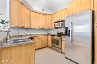 Photo #2: 6414433 Listing 