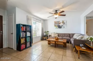 Photo #4: 6414454 Listing