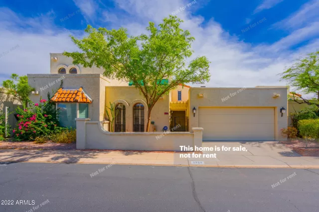 MLS: 6414626 Condo For Sale