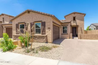 Photo #1: 6414716 Listing 