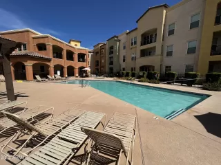 Photo #2: 6414725 Listing