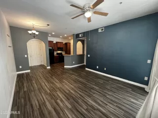 Photo #6: 6414725 Listing