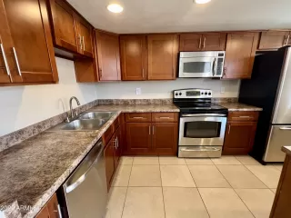 Photo #3: 6414922 Listing 