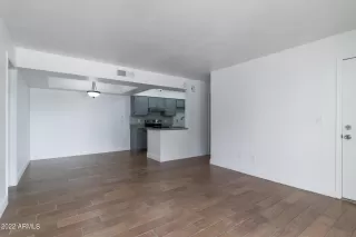 Photo #3: 6414937 Listing 