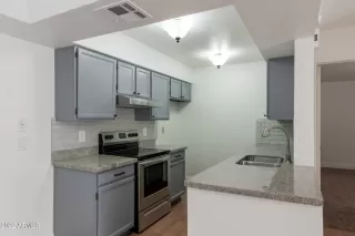 Photo #4: 6414937 Listing 