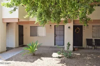 Photo #6: 6415072 Listing