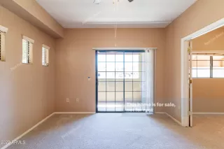 Photo #4: 6415095 Listing